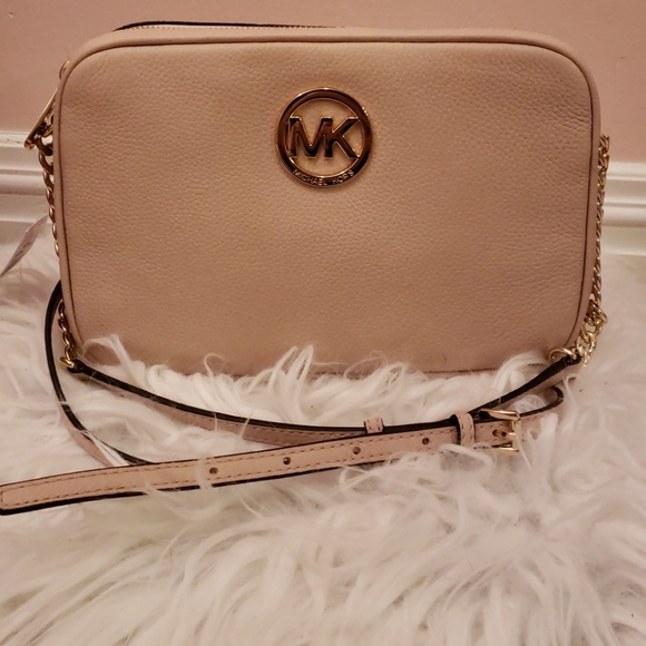 MICHAEL KORS•BLUSH TOP-ZIP SATCHEL